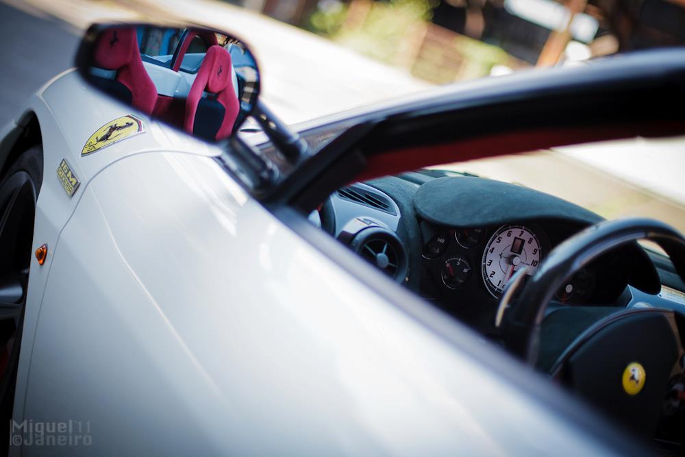 Ferrari Scuderia Spider 16M